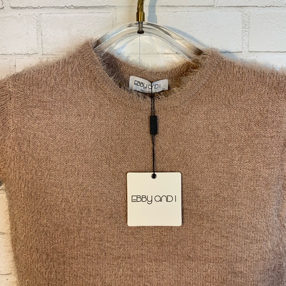 Ebby & I Australian Designer Fluffy Crop Sweater - Picture 4 of 7